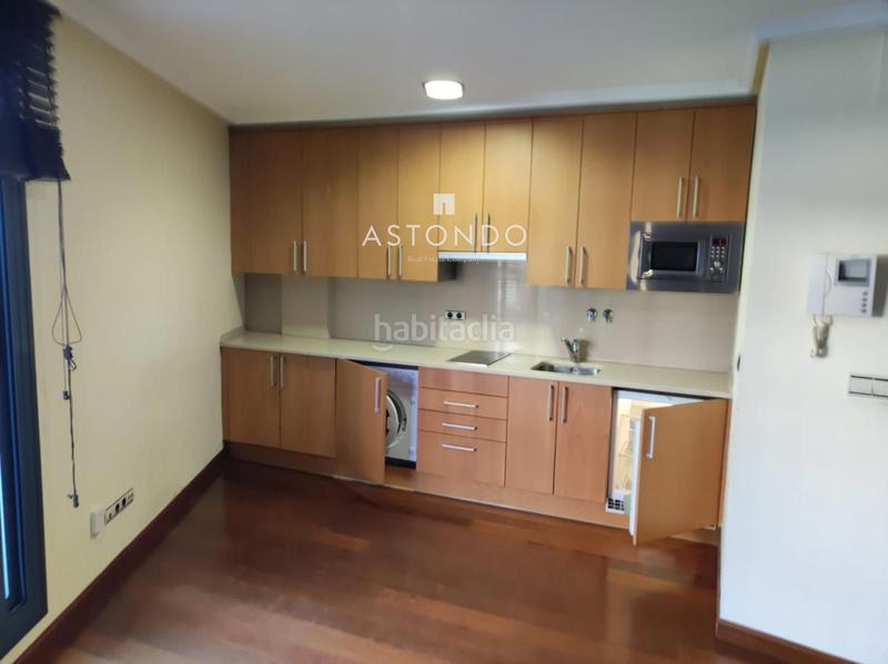 Foto 7f751877-30d9-445a-9064-fab76e62892e. Rent flat with heating parking pool in Colina Madrid