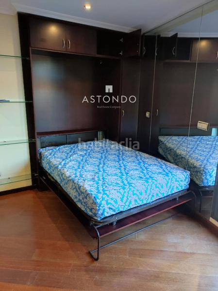 Foto ddce47ff-bf82-4c3c-99ca-30a5212a391a. Rent flat with heating parking pool in Colina Madrid