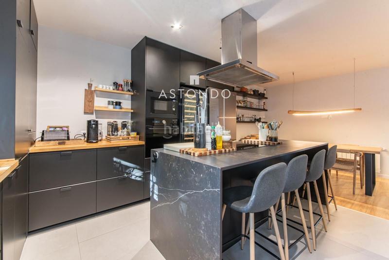 Foto 64560bae-7a03-4ef5-b4e9-95681d46a463. Reihenhaus mit heizung parking pool in Cobeña