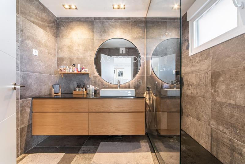 Foto f01b3528-2433-43e4-9474-e862972e83d8. Reihenhaus mit heizung parking pool in Cobeña