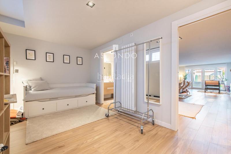 Foto 183400f8-78d0-45a3-bfdb-07b8d696128e. Alquiler casa adosada se alquila adosado moderno con 4 habitaciones y 4 baños. garaje y piscina y zonas comunes en Cobeña