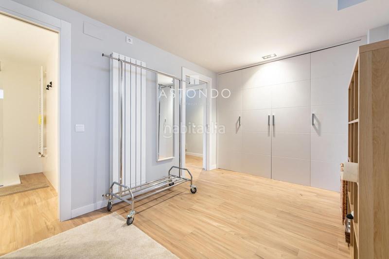 Foto 7cc112d2-1db6-4988-9c0c-5ff4509a82e5. Alquiler casa adosada se alquila adosado moderno con 4 habitaciones y 4 baños. garaje y piscina y zonas comunes en Cobeña