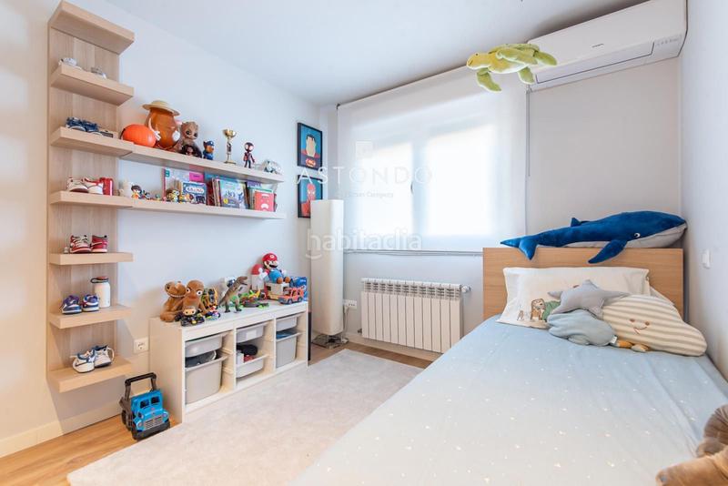 Foto ac914935-80f0-4d23-bd7f-8ca22704266b. Alquiler casa adosada se alquila adosado moderno con 4 habitaciones y 4 baños. garaje y piscina y zonas comunes en Cobeña