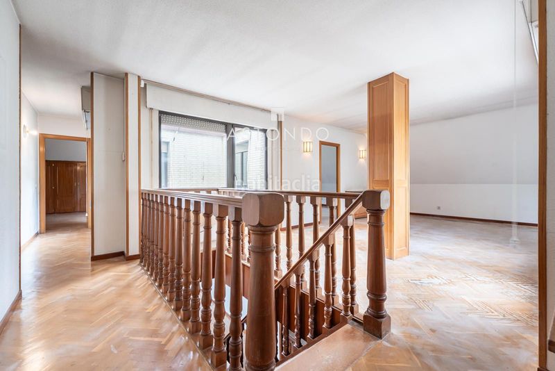 Foto 82e880bf-062b-4b68-829b-26d4bad06b13. Pis amb calefacció aparcament piscina a Colina Madrid