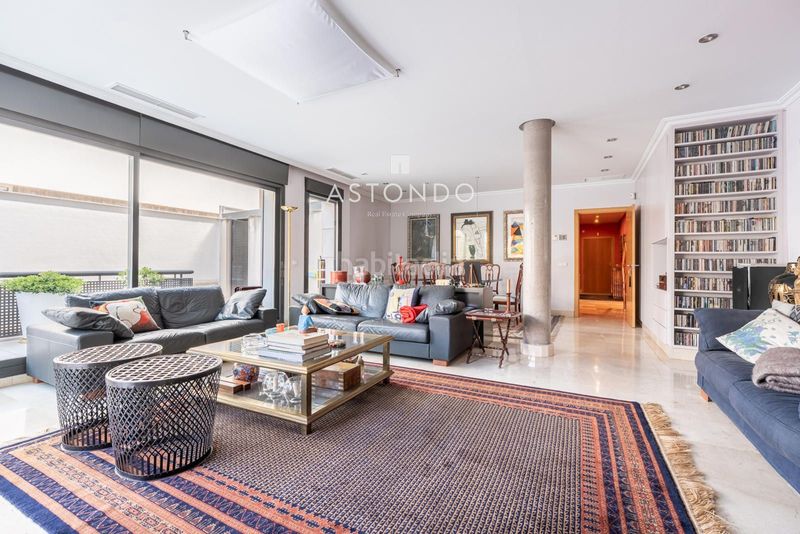 Foto af885ddf-5984-47e7-8782-d1d15f6a4dea. Casa adossada amb calefacció aparcament piscina a Madrid