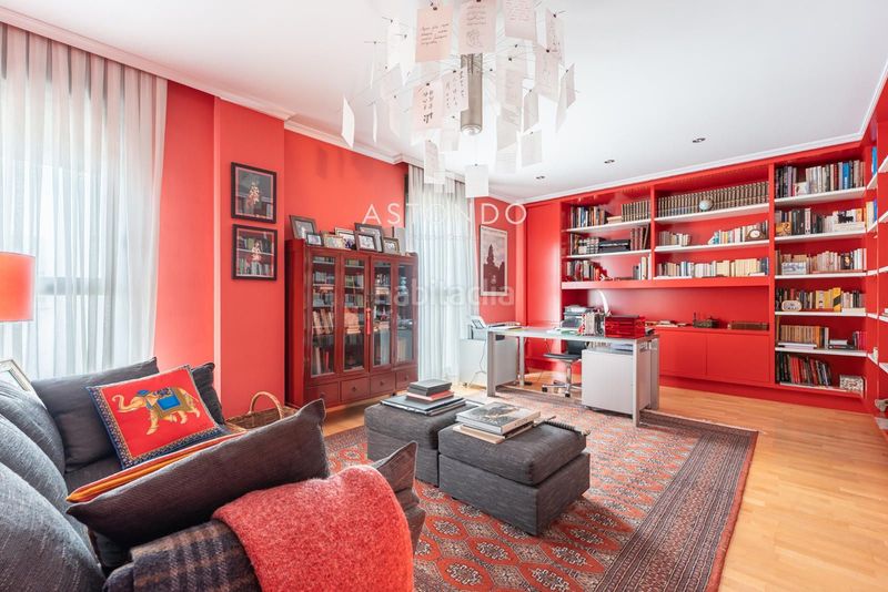 Foto da360cfc-9e47-45bc-b931-ffde0572005f. Casa adossada amb calefacció aparcament piscina a Madrid