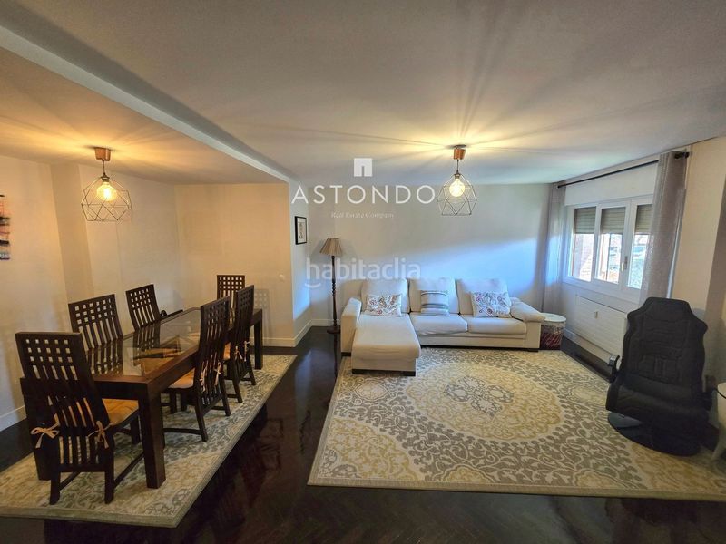 Foto 0dcb0de6-b1f4-4125-a72f-0190ce82a3eb. Flat with heating parking pool in San Juan Bautista Madrid