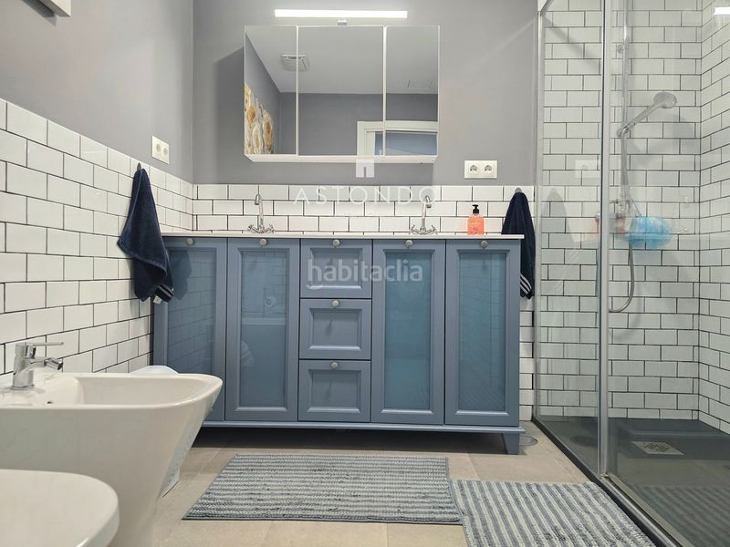 Foto dfa76037-9d10-4c12-abc8-e366f3de11c9. Flat with heating parking pool in San Juan Bautista Madrid