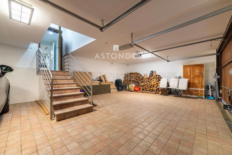 Foto e87c0a57-c329-4a50-a68c-1c01b573bede. Casa amb calefacció aparcament piscina a Conde Orgaz - Piovera Madrid