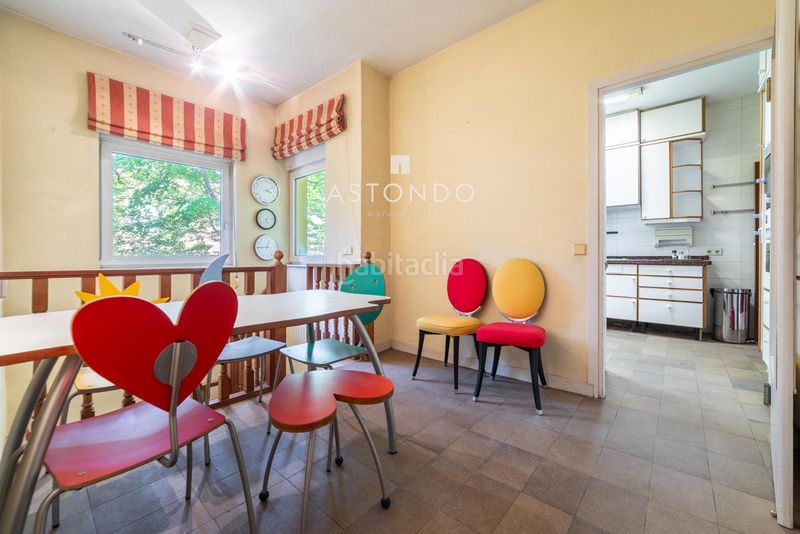 Foto b3827c16-b307-42d7-a22b-5f48b9e5dad8. Casa amb calefacció aparcament piscina a Conde Orgaz - Piovera Madrid