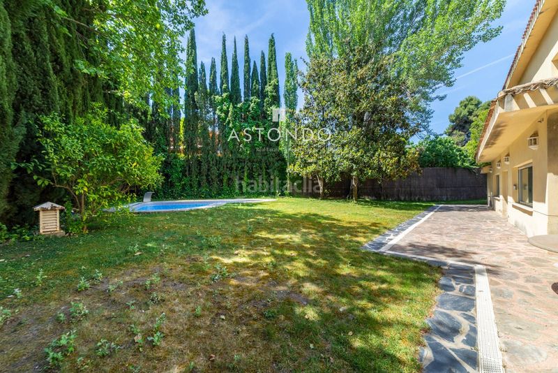 Foto d32cfcf4-32d9-499d-9b0a-720b7a9ebe4a. Casa amb calefacció aparcament piscina a Conde Orgaz - Piovera Madrid