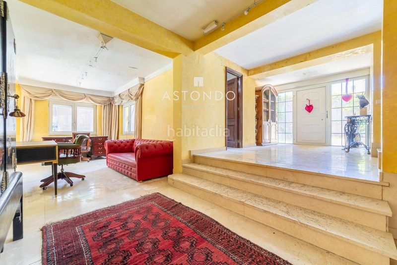 Foto e7614ddb-f744-43a3-b1c9-a620682d7089. Casa amb calefacció aparcament piscina a Conde Orgaz - Piovera Madrid