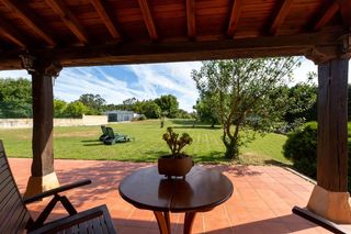 Haus in Ajo. En ajo se vende espectacular casa de más de 300 m2 con 4 habitac