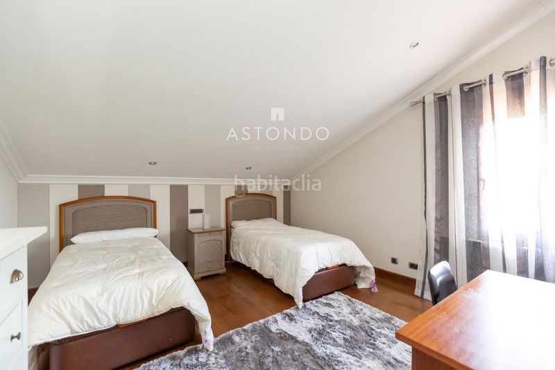 Foto 49e333c8-73e5-4ed0-b245-9e6820026f68. Casa amb calefacció aparcament a Ajo Bareyo