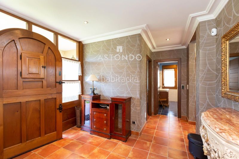 Foto 991d5a61-d069-40bd-99ca-a9e69ad4dfa6. Casa amb calefacció aparcament a Ajo Bareyo