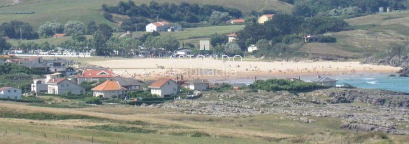 Foto f0e9ff56-e5c3-4c07-87d5-a6d0dbc97553. Casa amb calefacció aparcament a Ajo Bareyo