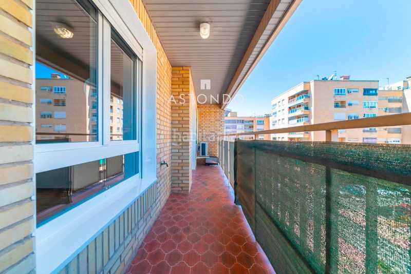 Foto a11fefad-404b-4595-a619-d09d5dad911e. Rent flat with heating parking in Apóstol Santiago Madrid