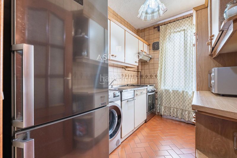 Foto a6d71ec3-37b5-4717-ac7c-8628b09ac6db. Etagenwohnung mit heizung in Castillejos-Cuzco Madrid