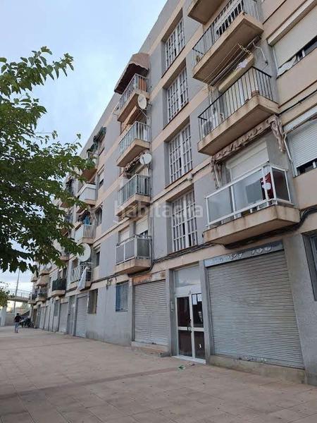 Foto f3223a85-c502-4f2a-b3cc-bbc232d99578. Local comercial  en planta baja en la floresta. en Tarragona