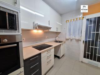 Pis  General contreras. Oportunidad en tarragona! piso de 2 dormitorios, impecable y lis