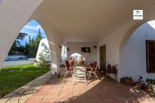 Haus  Urb. sant roc. Espectacular casa independiente estilo mediterráneo, con piscina