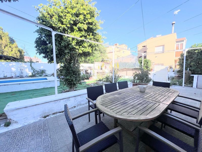 Foto 201a918b-df5a-4a01-8857-b7643595a4df. Casa amb piscina a Llevant Tarragona