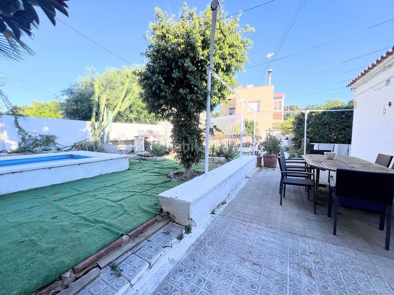 Foto 4244000f-d145-4452-8c69-c2cf31ca6cf5. Casa amb piscina a Llevant Tarragona