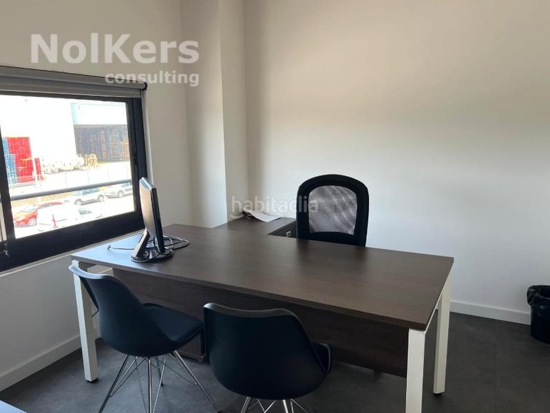 Foto 8f279c77-b887-44ab-bd00-d17a7a2f73fe. Miete fabrikhalle mit heizung in El Pla Sant Feliu de Llobregat