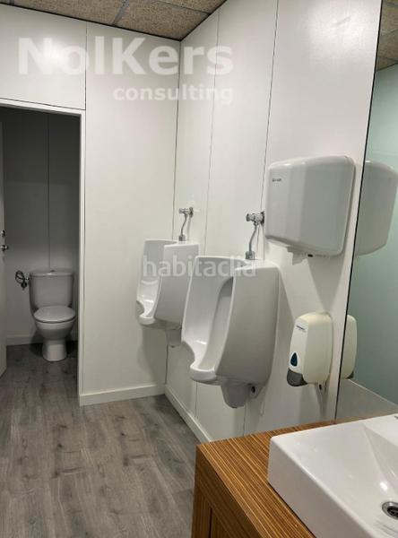 Foto dabe3d6c-f0ba-4d41-acbb-b3699b210478. Miete fabrikhalle mit heizung in El Pla Sant Feliu de Llobregat