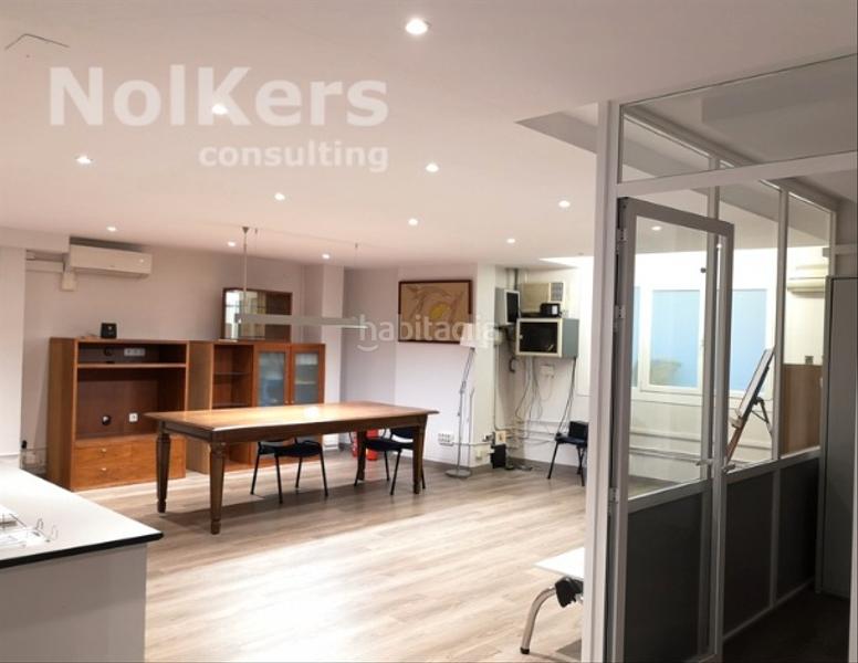 Foto 3de0d92a-b4f1-4aa6-9985-8869ac9ecd3a. Office space with heating in Barri de les Corts Barcelona