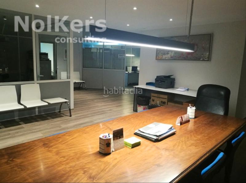 Foto bbe7ddb0-3a1e-4963-acff-fd09f35a7e62. Office space with heating in Barri de les Corts Barcelona