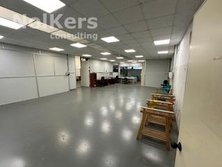 Lloguer Nau industrial a Gràcia. Nave en alquiler en sabadell