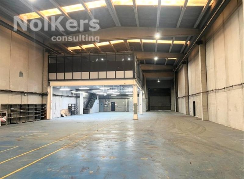 Foto 5767c6c3-25ea-4da0-99bf-ecdddd0f0863. Rent industrial building with heating in Granvia LH Hospitalet de Llobregat (L´)