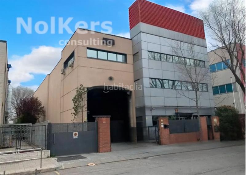 Foto b69e9d08-e0ea-4374-8bb9-2f7e90468517. Rent industrial building with heating in Granvia LH Hospitalet de Llobregat (L´)