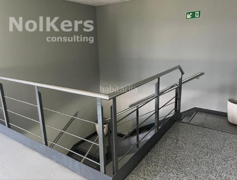 Foto b9b69953-d4c6-4b91-b536-d093ad942a51. Rent industrial building with heating in Granvia LH Hospitalet de Llobregat (L´)