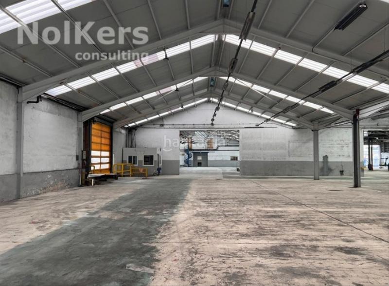 Foto df38ed5b-7051-4408-abea-582f4d066872. Location bâtiment à usage industriel avec chauffage dans Terrassa