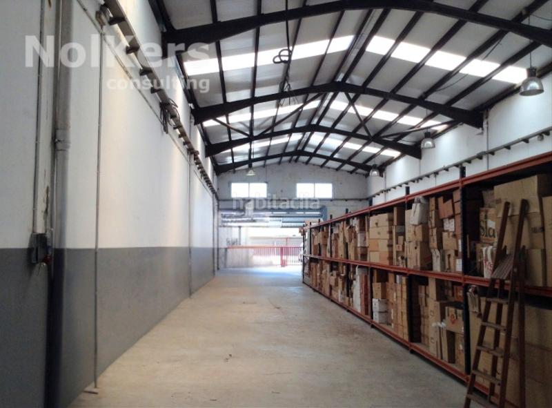 Foto 779e0ac6-a557-4ddf-b4a7-b03ea5f63ca7. Miete fabrikhalle in Centre Hospitalet de Llobregat (L´)