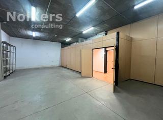 Location Local commercial à Almeda - El Corte Inglés. Local en alquiler en cornellà