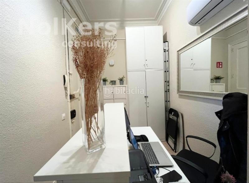 Foto fdd71cd2-98f5-49a7-9238-82ec9b0c2f17. Miete büro mit heizung in Barri de les Corts Barcelona
