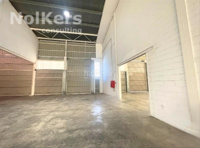 Foto 9be804bb-d099-4276-952c-cbd74bf9131b. Rent industrial building in Papiol (El)