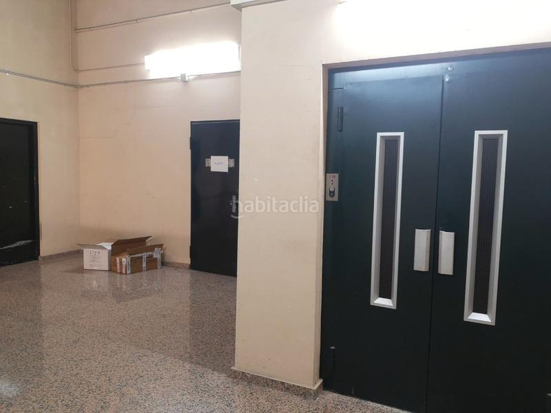 Foto 41e986fb-8151-430f-8803-2634d0acdc69. Alquiler oficina  en alquiler hospitalet en Hospitalet de Llobregat (L´)