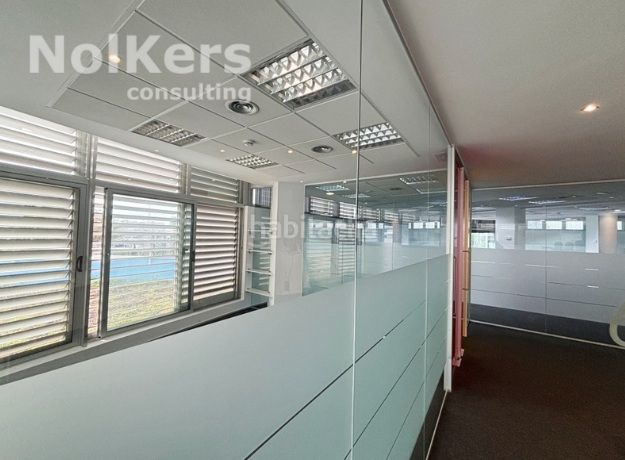 Foto af33e0eb-2c5f-4a1e-b203-a5bd17593dfc. Affitto edificio in Centre Sant Just Desvern