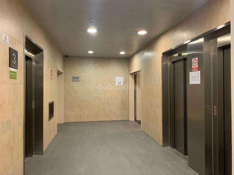 Foto bd6ac7cd-4d88-4686-a031-40123ee38781. Affitto ufficio con riscaldamento parcheggio in Besòs - Maresme Barcelona