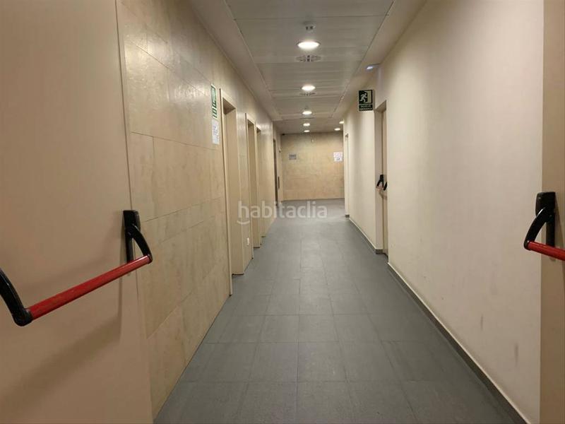 Foto 711d34d8-512b-4312-b430-812c2f9c9d36. Rent office space with heating parking in Besòs - Maresme Barcelona