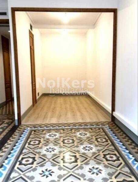 Foto 6402ca3d-2bb9-4e93-a593-90de6687325c. Location bureau avec chauffage dans Dreta de l´Eixample Barcelona