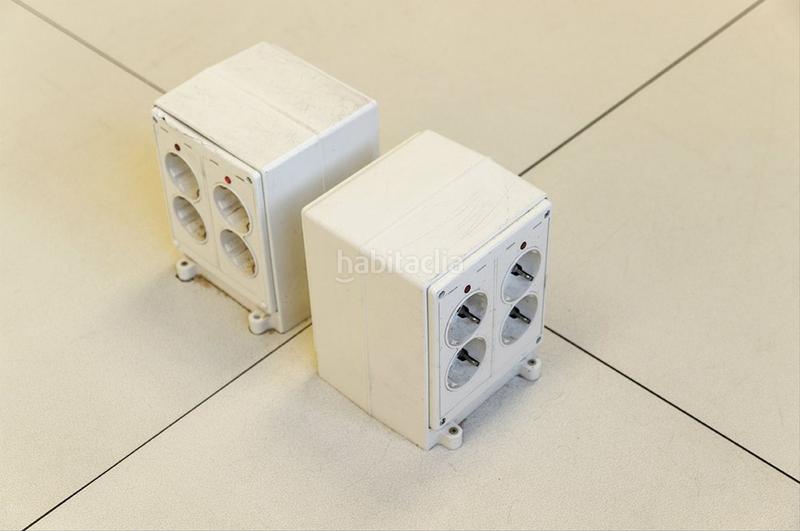 Foto 4941cbe2-e14c-4ba6-896e-52252e50bad5. Lloguer oficina amb calefacció aparcament a Gòtic Barcelona