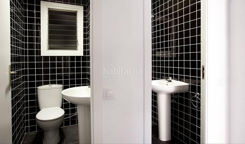 Foto 9215f668-de9f-4c45-b6bc-cca94fdd4988. Location bureau avec chauffage dans Sant Antoni Barcelona