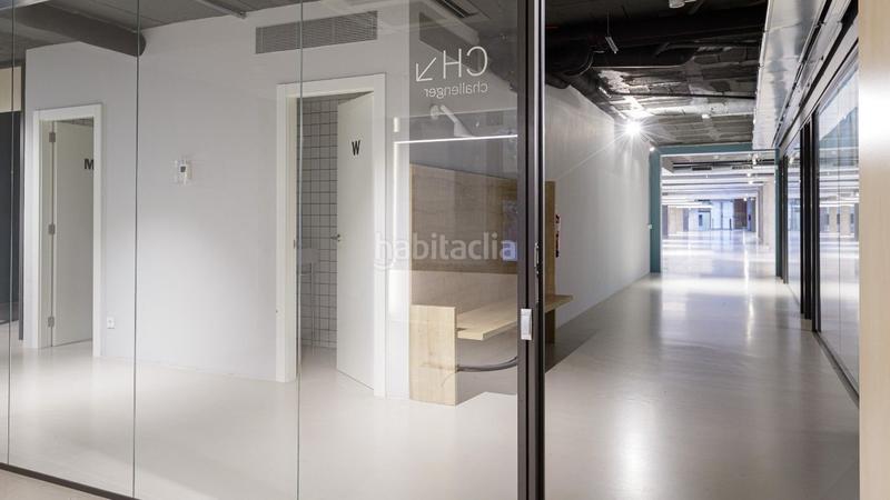 Foto a3264294-3a21-4e5a-b22a-fda3501d6ed9. Affitto ufficio con riscaldamento parcheggio in Putget - Farró Barcelona