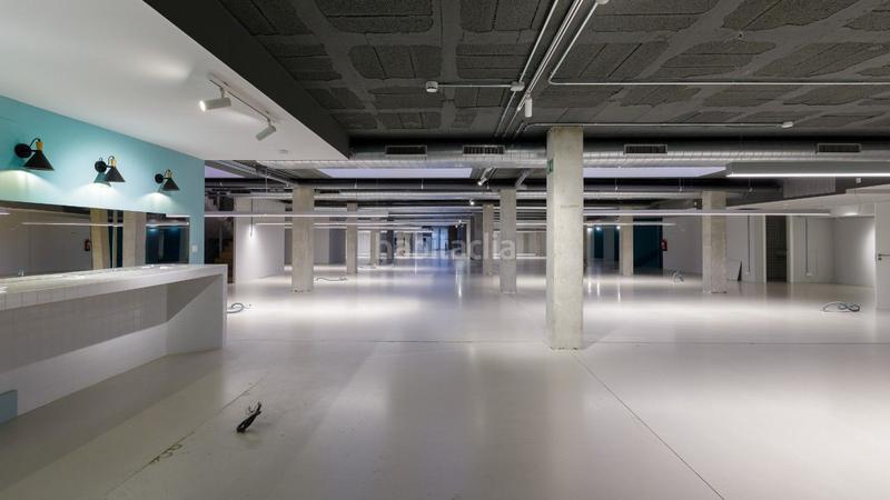 Foto 2bb7365e-382f-43da-8323-44317d01f506. Lloguer oficina amb calefacció aparcament a Putget - Farró Barcelona