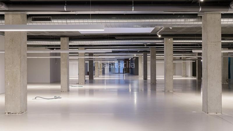 Foto 4775424c-20ed-4949-8201-7f7c255f2e8c. Lloguer oficina amb calefacció aparcament a Putget - Farró Barcelona